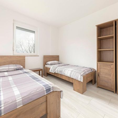 Apartma Zan Lägenhet Šmarje Exteriör bild