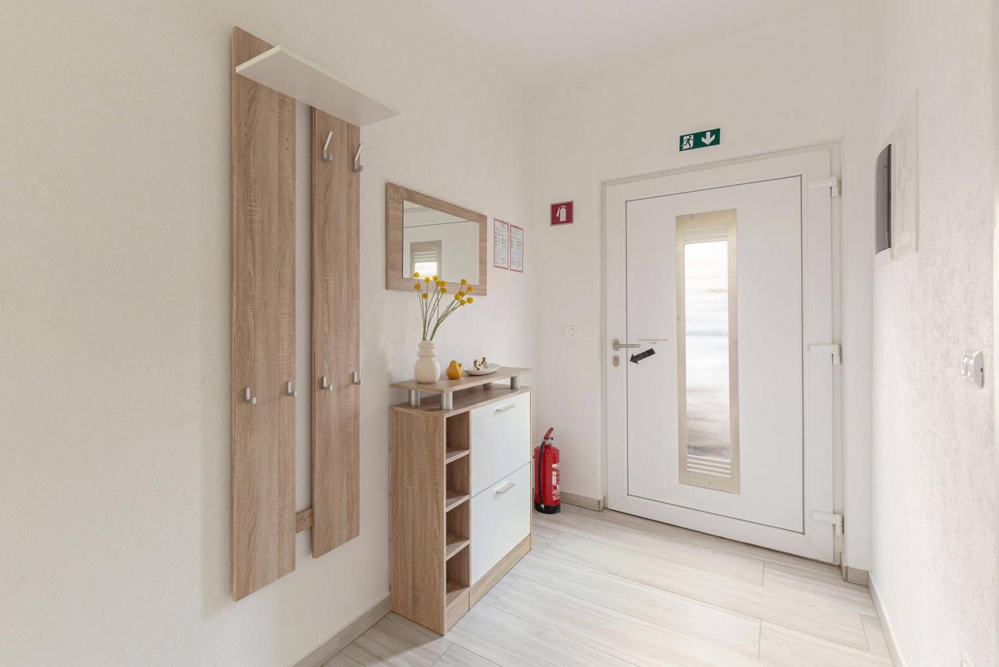 Apartma Zan Lägenhet Šmarje Exteriör bild