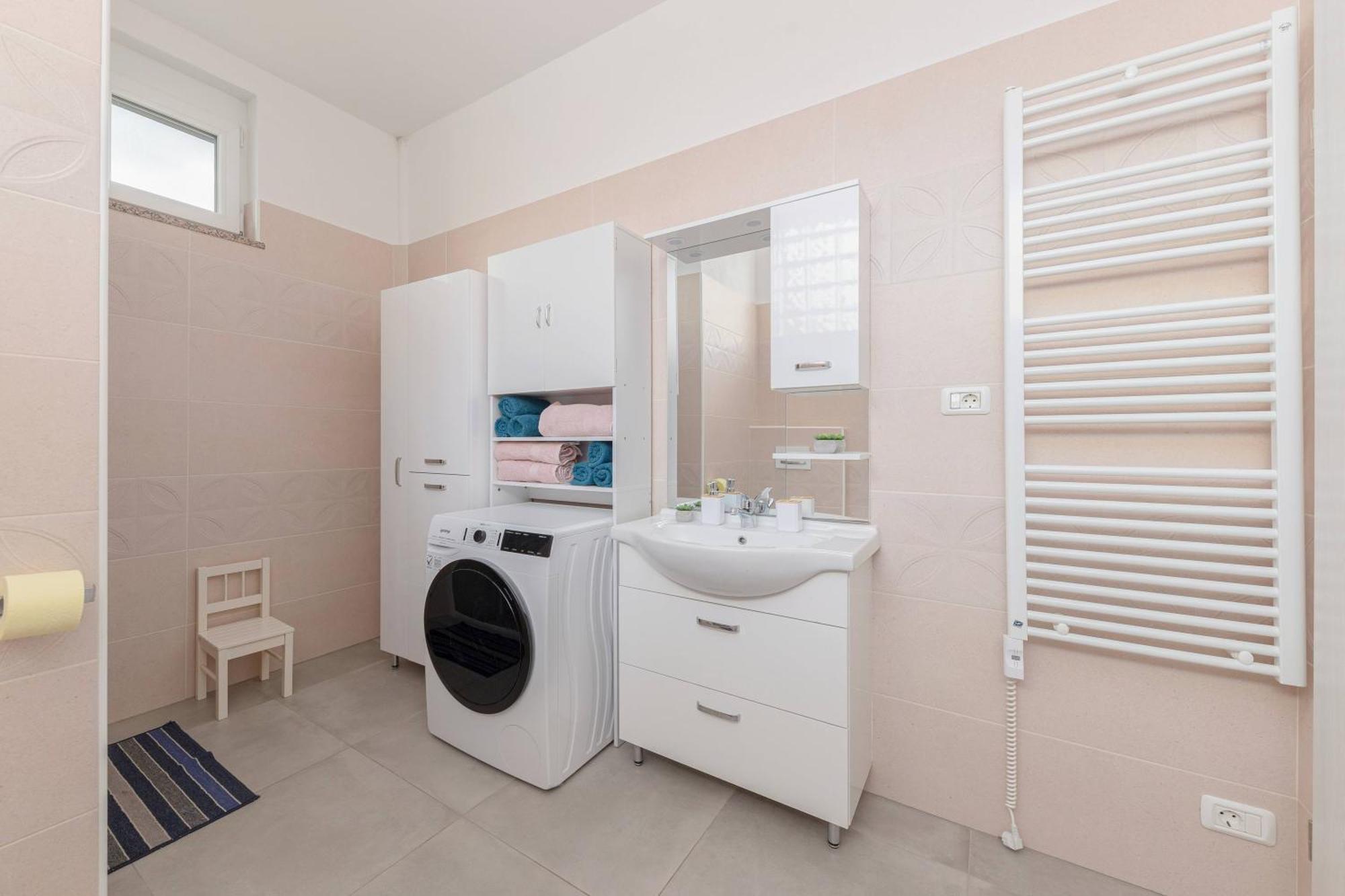 Apartma Zan Lägenhet Šmarje Exteriör bild